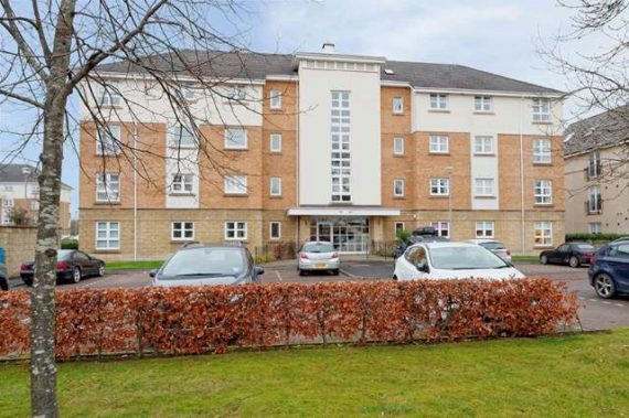 3 Bedroom Ground Fla...